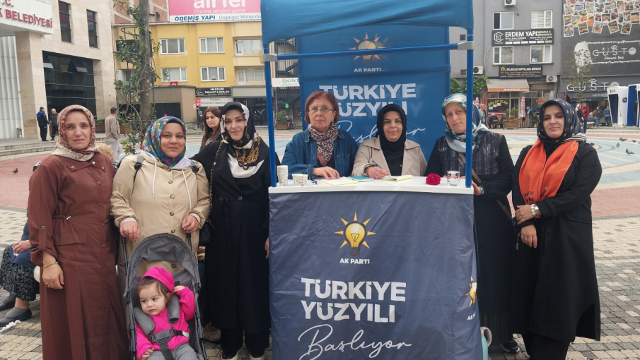 AK Parti Üyelik Standı Kurdu, Çalışmalara Başladı